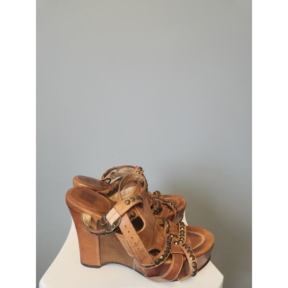 Frye Tan Leather Wedge Sandals 11 NWOT Rosy Honeycomb Tan - Picture 4 of 6